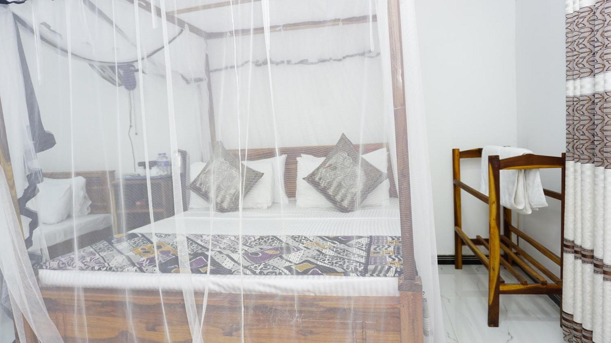 Namal Homestay Sigiriya Luaran gambar