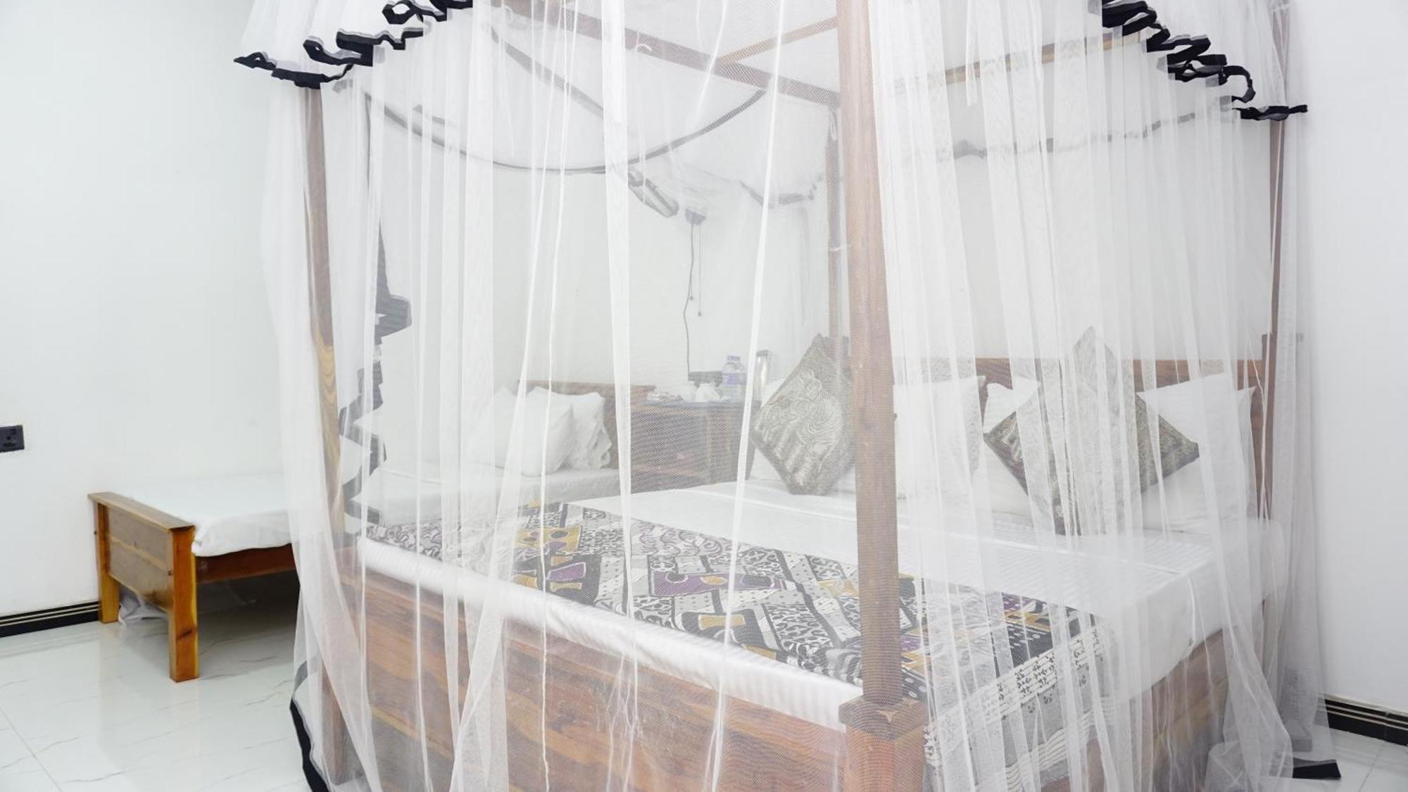 Namal Homestay Sigiriya Luaran gambar
