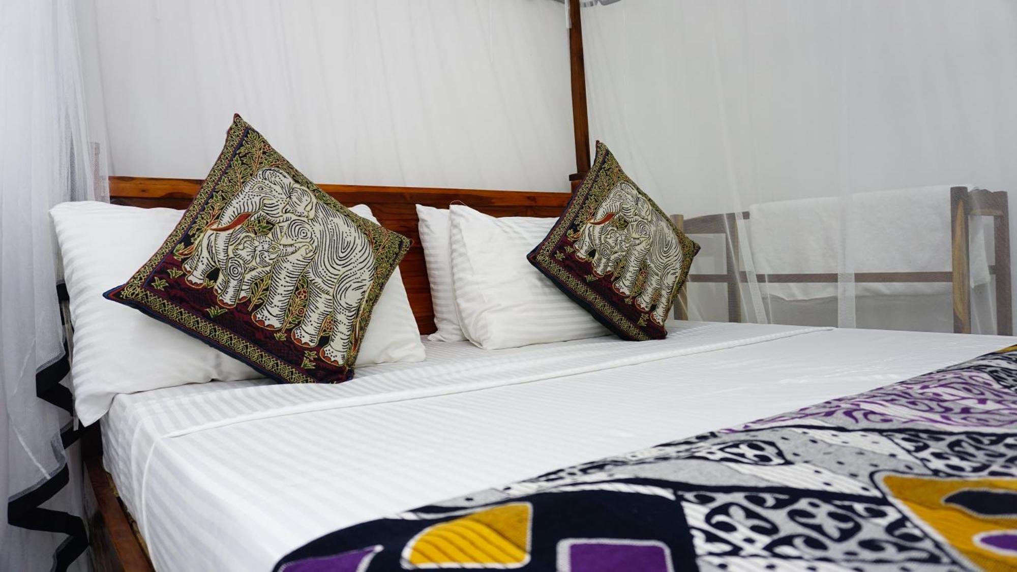 Namal Homestay Sigiriya Luaran gambar